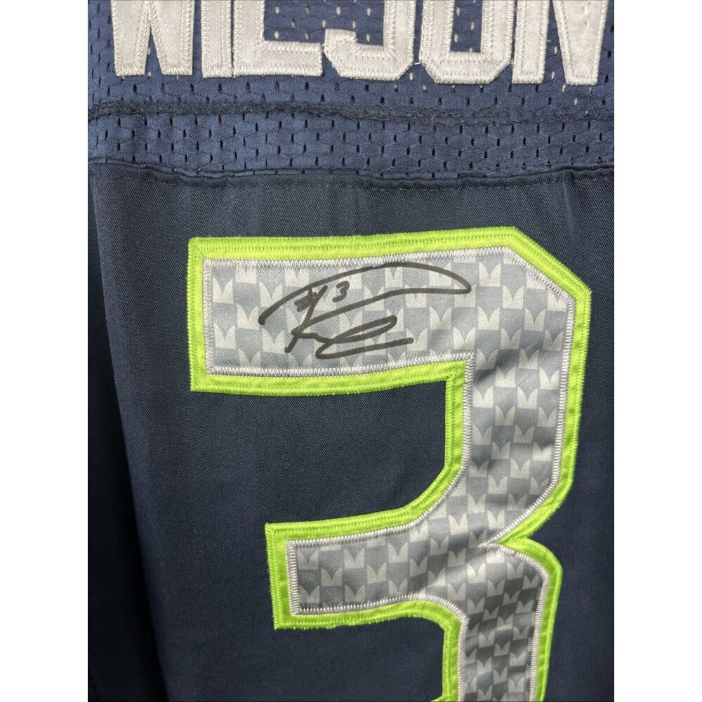 Seattle Seahawks Russell Wilson Signed Nike Jersey Unauthenticated Men's Size 48 - Picture 7 of 13